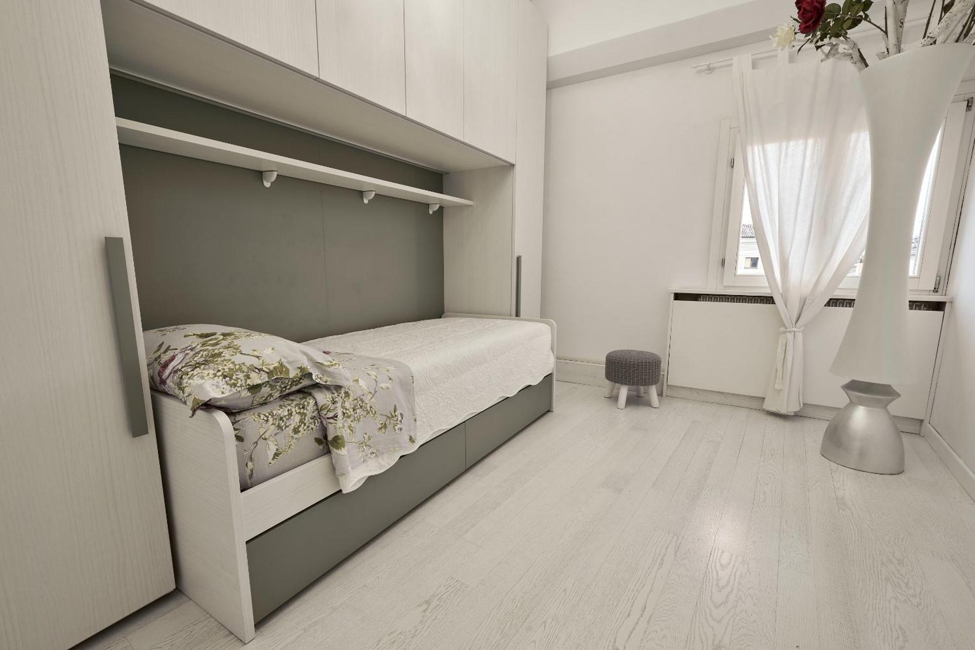 Attico Di Piazza Cima Apartment โกเนลยาโน ภายนอก รูปภาพ