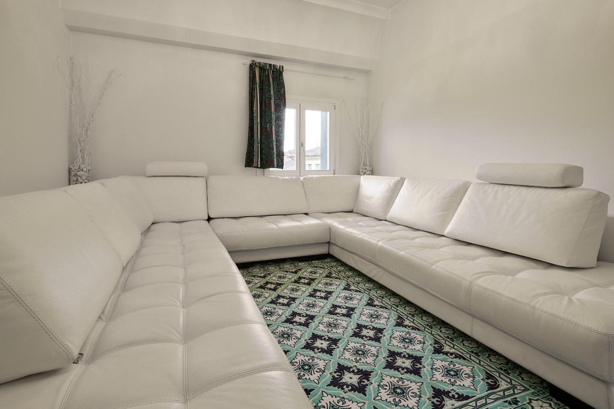 Attico Di Piazza Cima Apartment โกเนลยาโน ห้อง รูปภาพ
